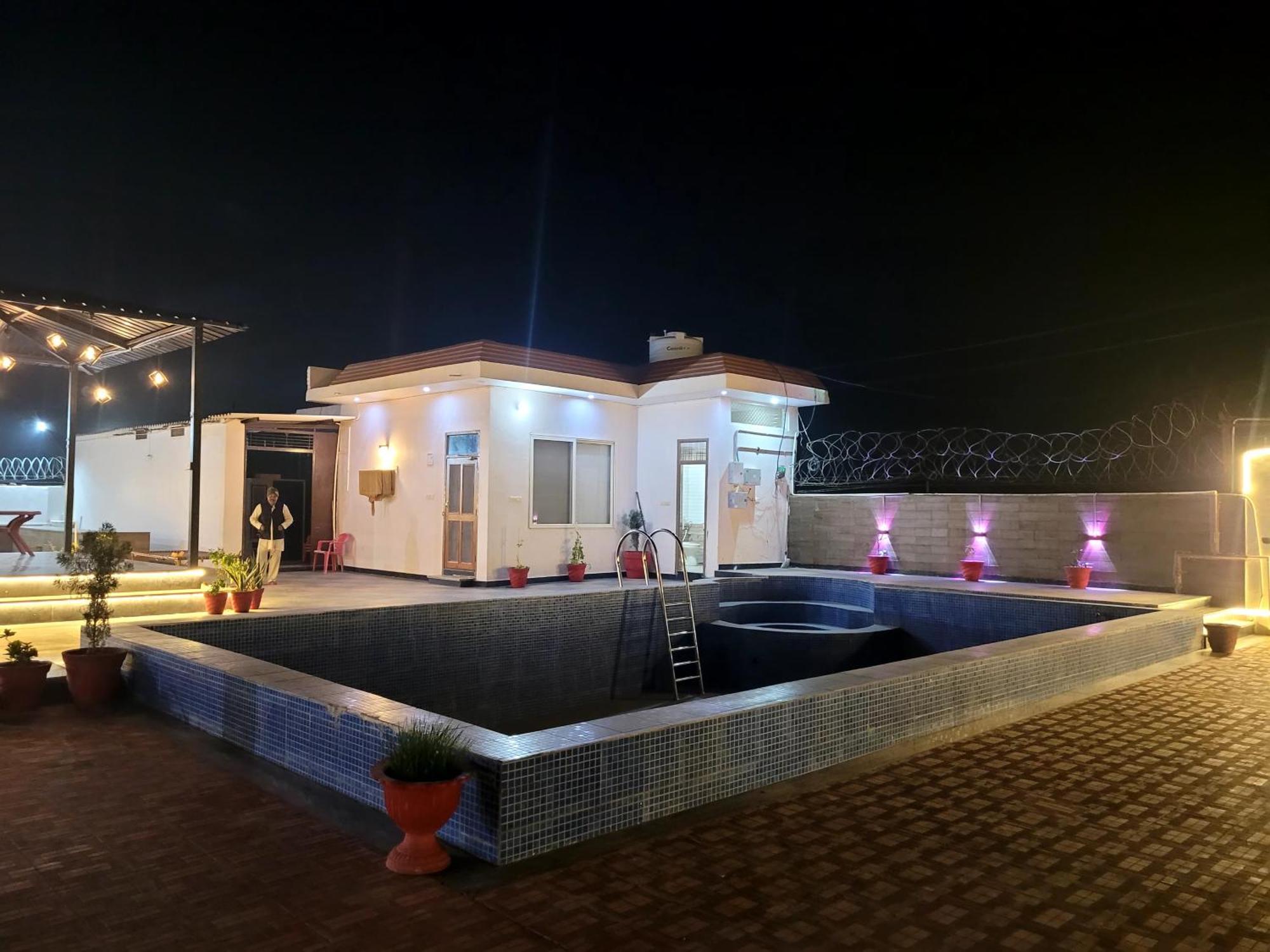 Marks Farm Villa Alwar Esterno foto