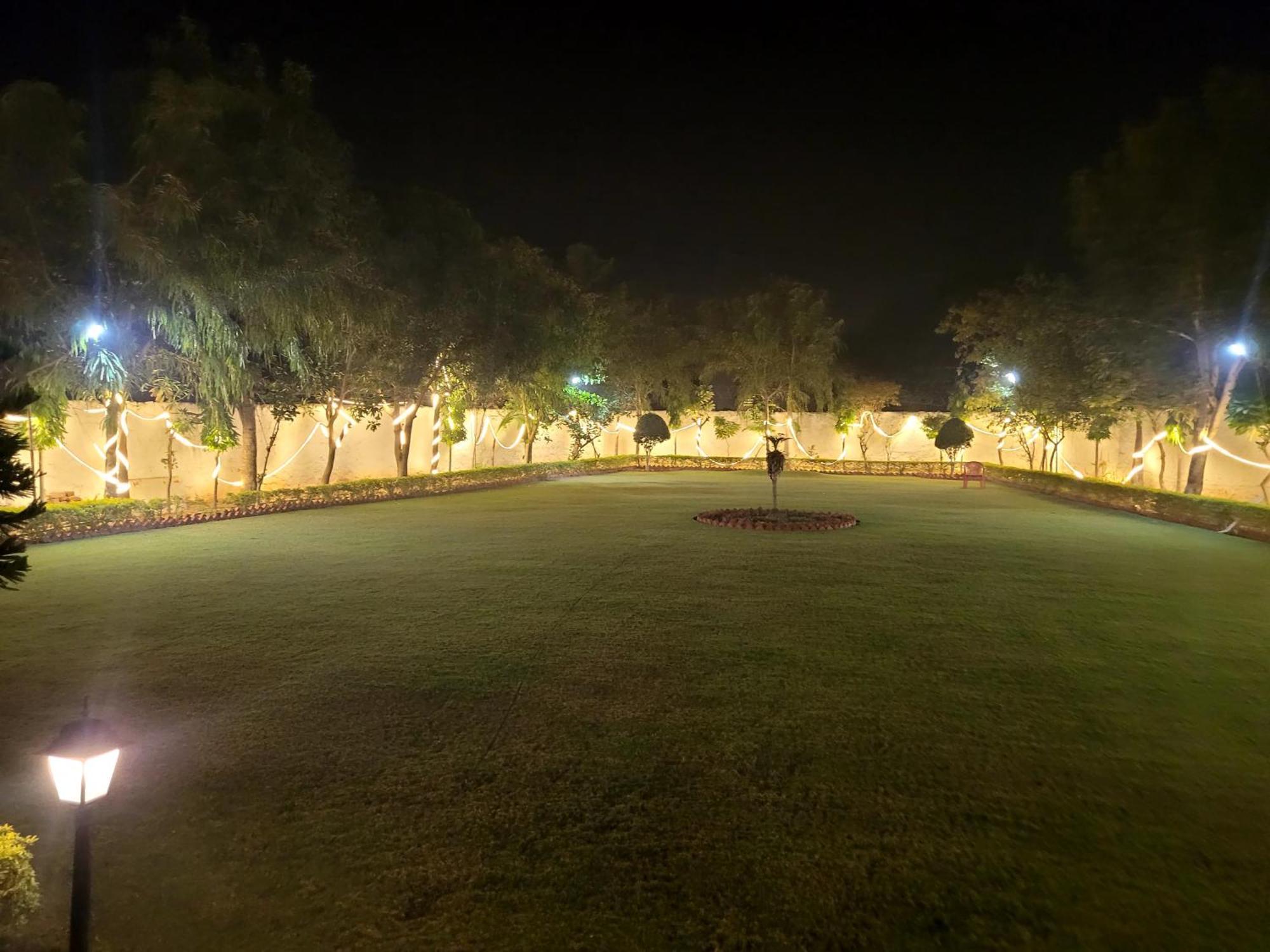 Marks Farm Villa Alwar Esterno foto