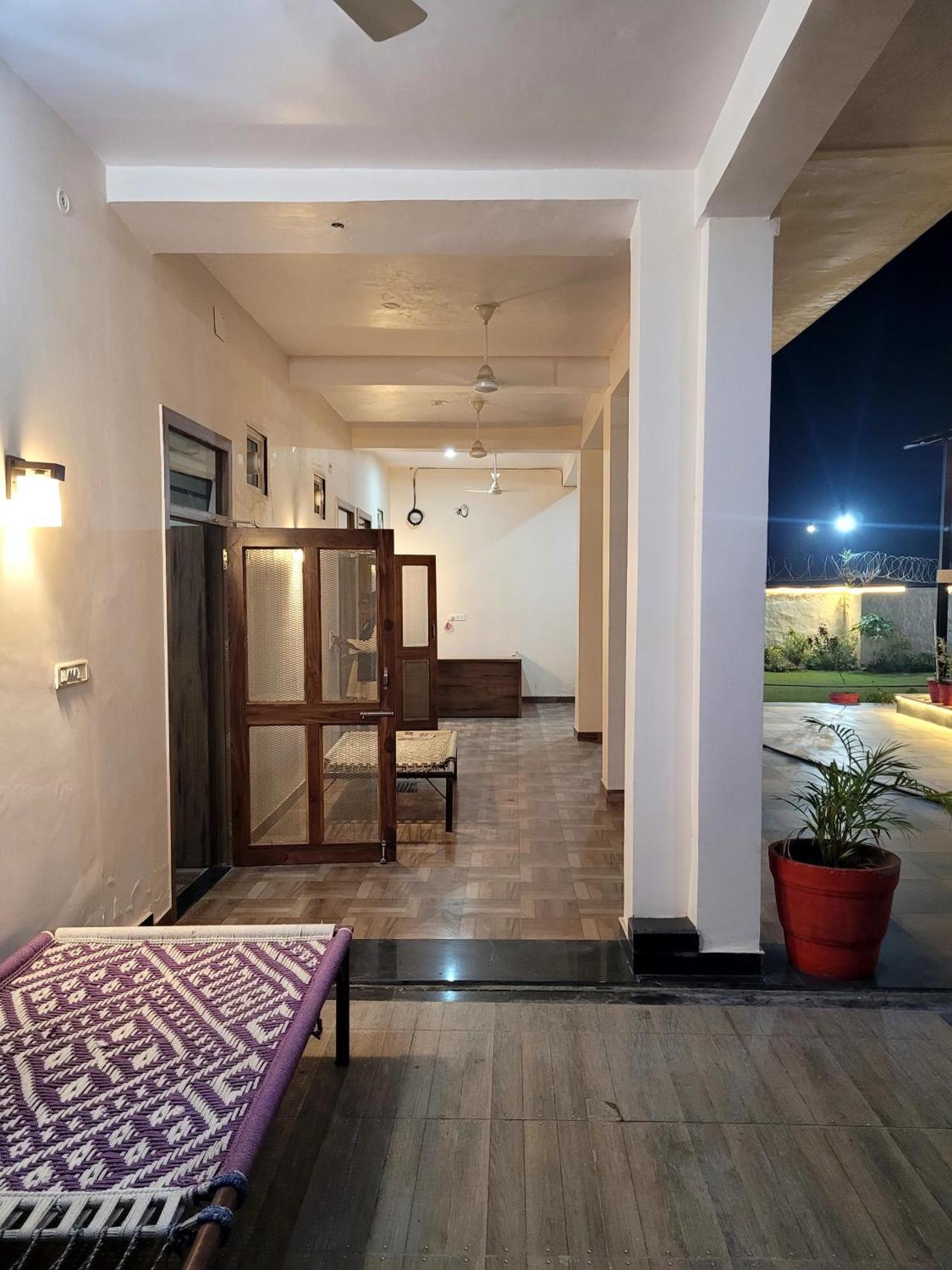 Marks Farm Villa Alwar Esterno foto